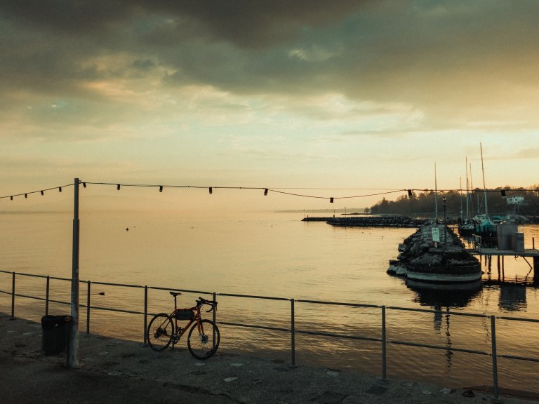 jonathan-ansel-moy-de-vitry-xxSvMDxEm3Q-unsplash